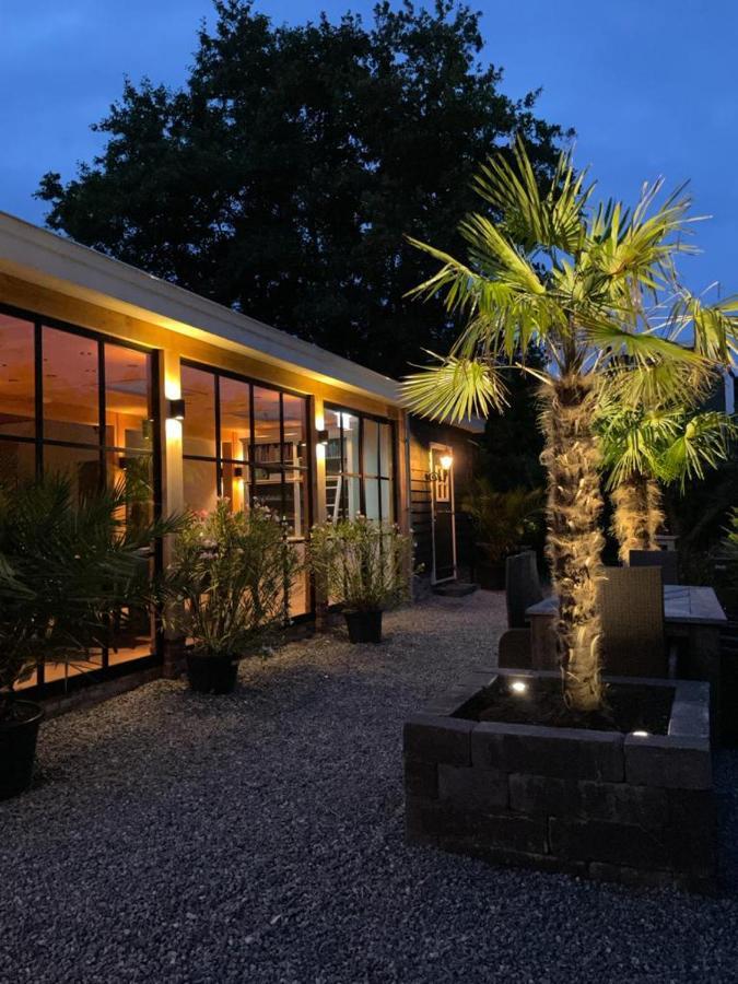 Flora'S B&B Landsmeer Luaran gambar