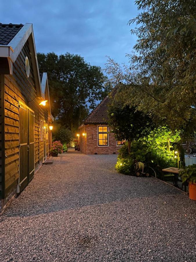 Flora'S B&B Landsmeer Luaran gambar