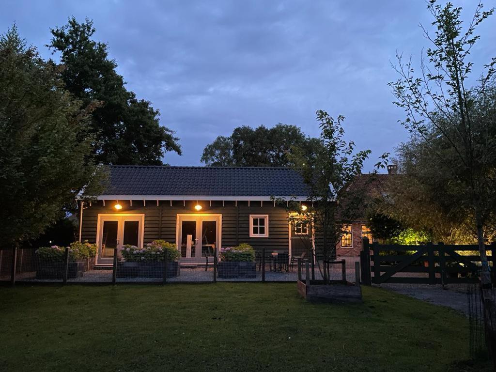Flora'S B&B Landsmeer Luaran gambar