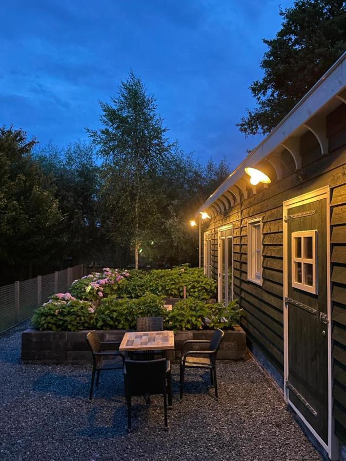 Flora'S B&B Landsmeer Luaran gambar